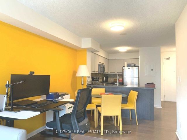 1209 - 11 St Joseph St