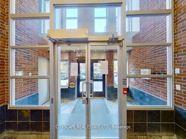 1209 - 11 St Joseph St