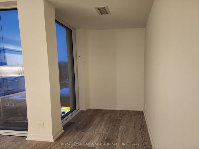 727 - 2020 Bathurst St
