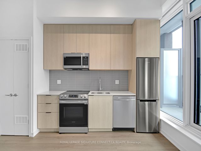 408 - 50 Power St