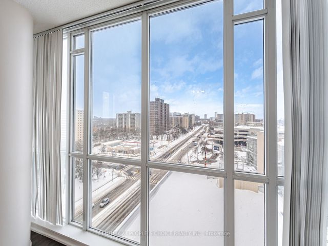 702 - 66 Forest Manr