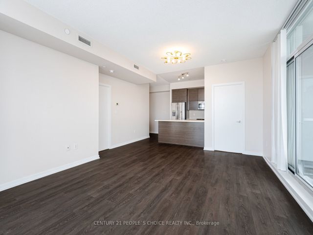 702 - 66 Forest Manr