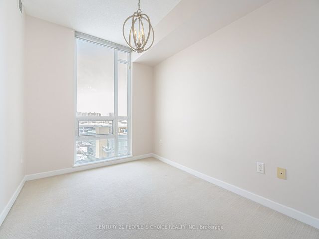 702 - 66 Forest Manr
