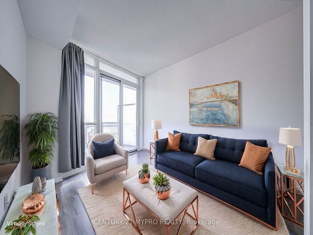 2009 - 38 Dan Leckie Way E