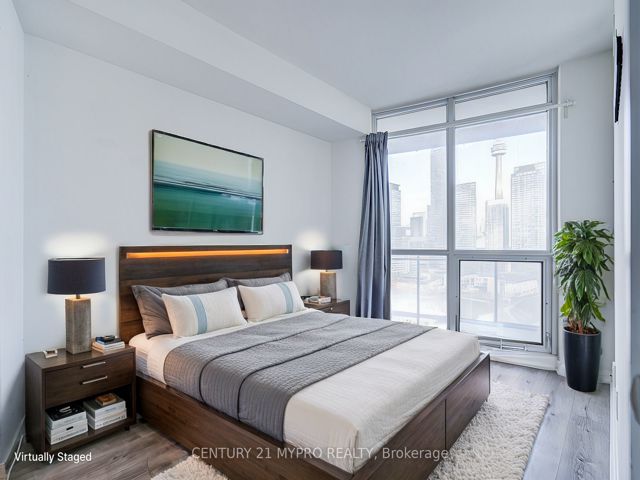 2009 - 38 Dan Leckie Way E