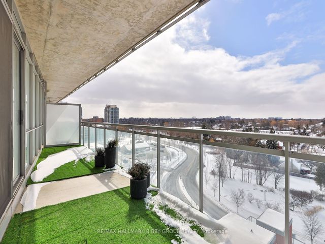 1002 - 30 Canterbury Pl