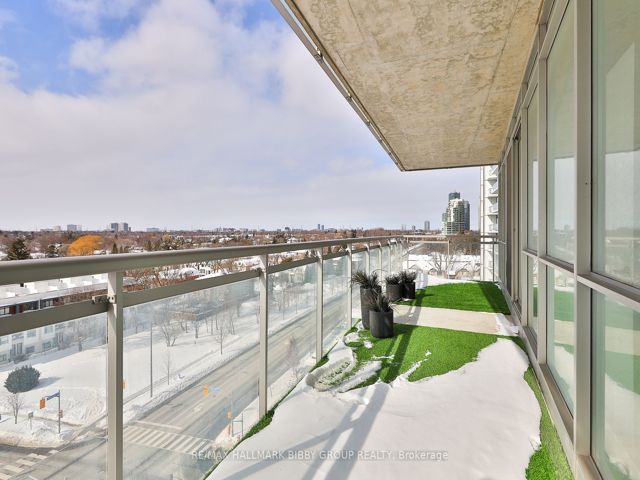 1002 - 30 Canterbury Pl