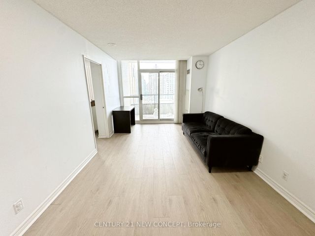 2803 - 23 Hollywood Ave