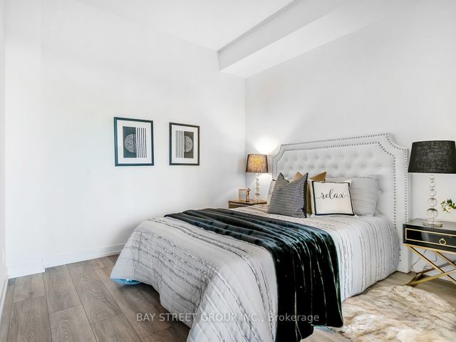 1912 - 2020 Bathurst St