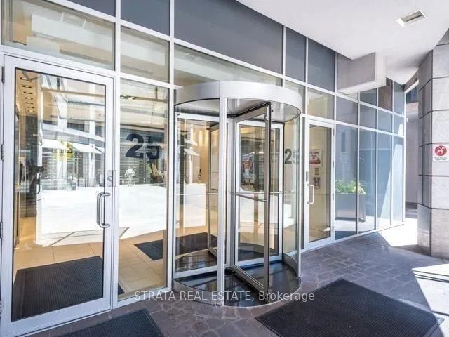 1109 - 25 Carlton St