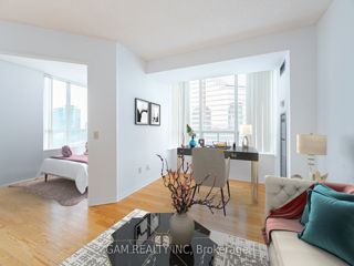 1516 - 7 Bishop Ave