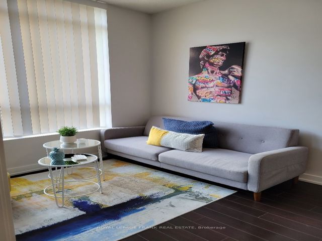308 - 38 Dan Leckie Way