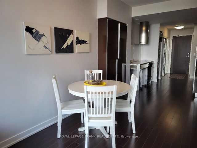 308 - 38 Dan Leckie Way