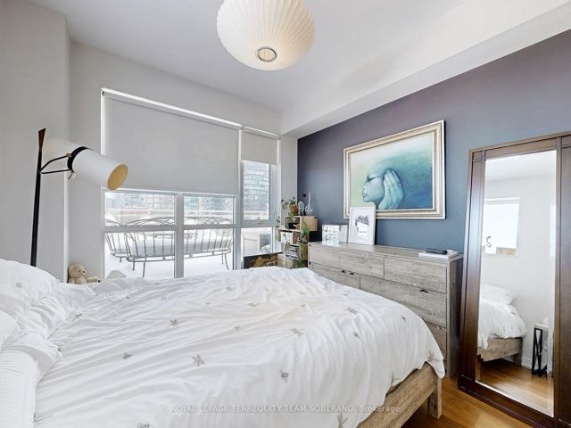 410 - 156 Portland St