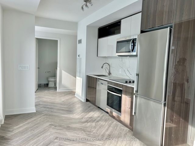 2025 W - 135 Lower Sherbourne St