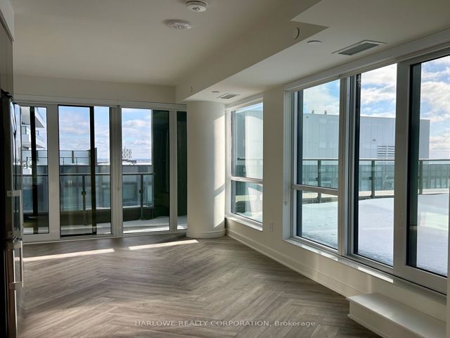 2025 W - 135 Lower Sherbourne St