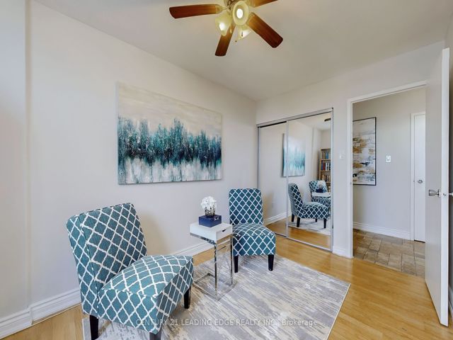 807 - 1360 York Mills Rd