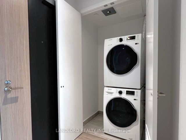 1410 - 50 Power St