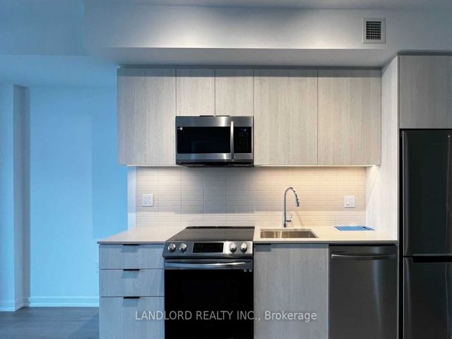 1410 - 50 Power St