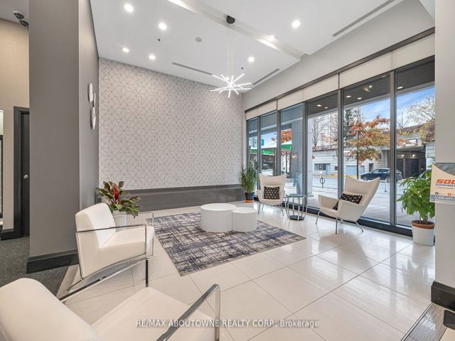 508 - 25 Lower Simcoe St