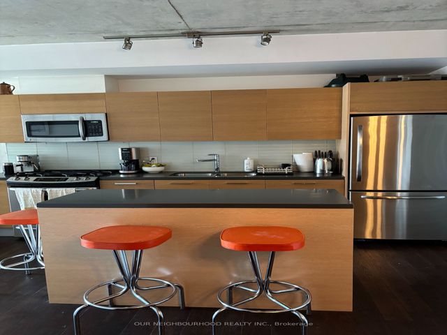 306 - 318 King St E