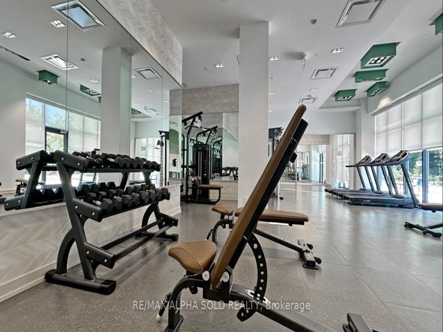 618 - 188 Fairview Mall Dr