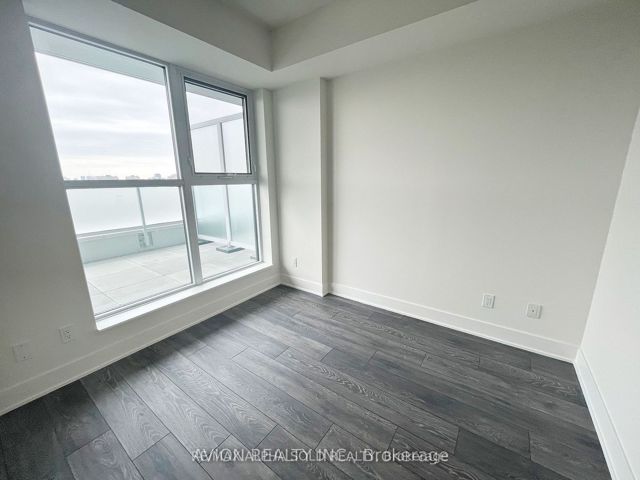 618 - 188 Fairview Mall Dr