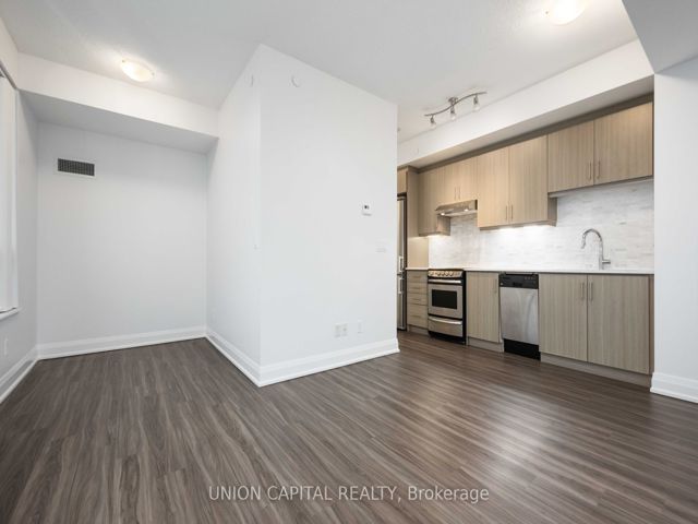 1705 - 68 Canterbury Pl