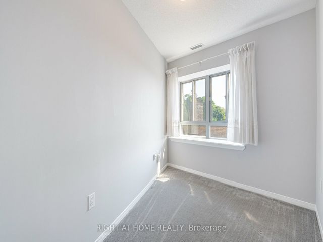 306 - 1387 Bayview Ave