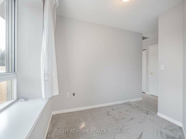 306 - 1387 Bayview Ave