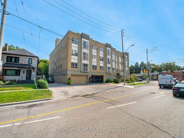 306 - 1387 Bayview Ave