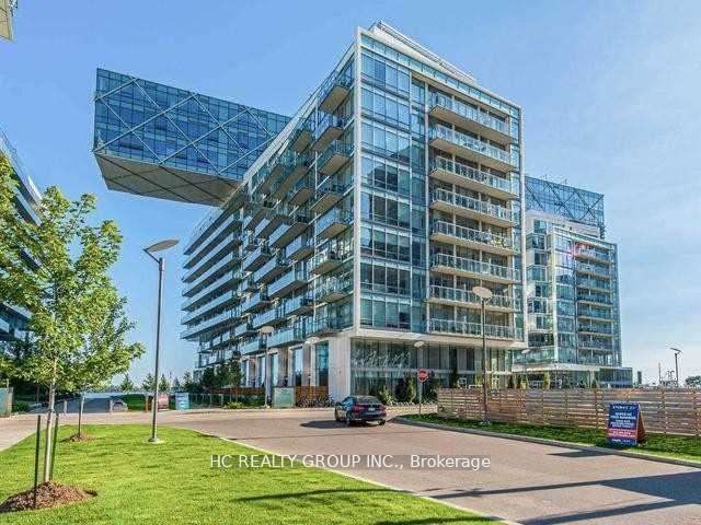 1002 - 29 Queens Quay E