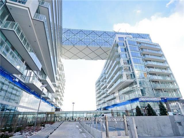 1002 - 29 Queens Quay E