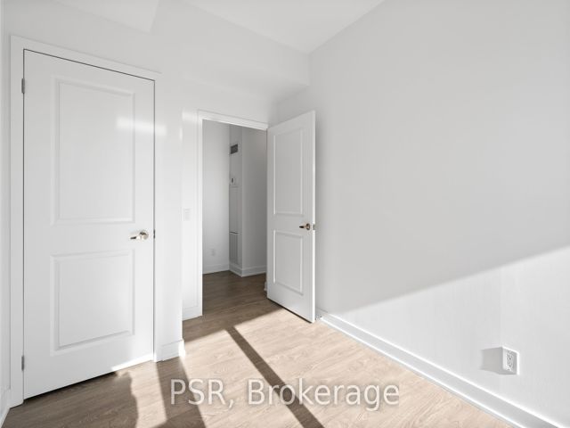 824 - 543 Richmond St W