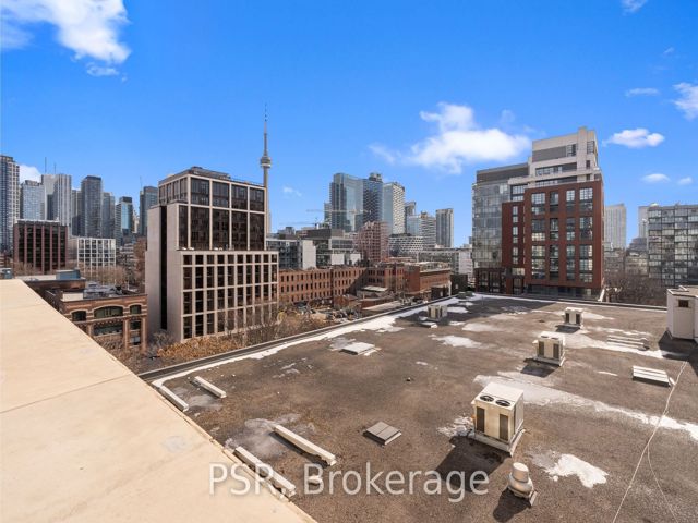 824 - 543 Richmond St W