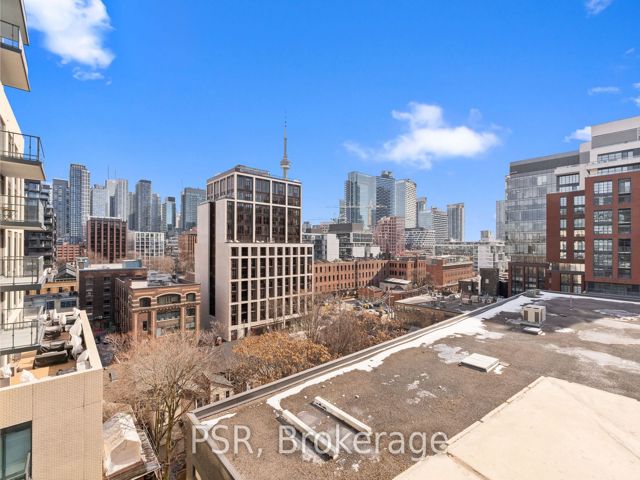 824 - 543 Richmond St W