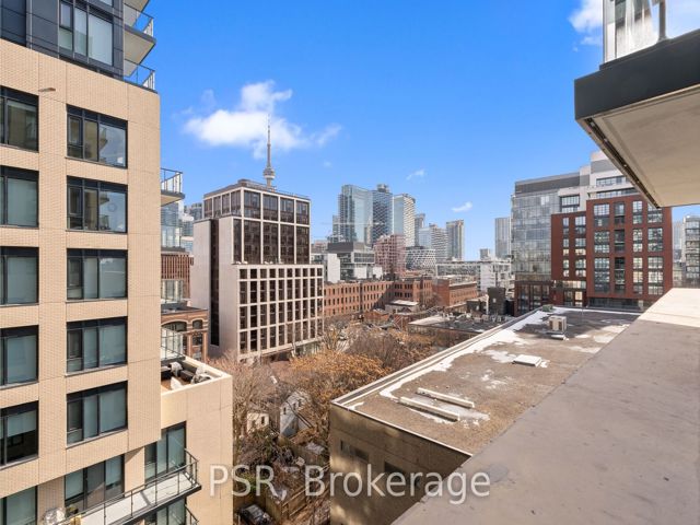 824 - 543 Richmond St W