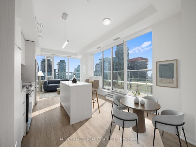 2802 - 25 Montgomery Ave