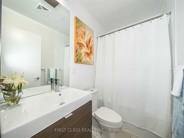 2307 - 62 Forest Manor Rd