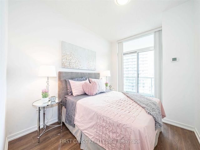 2307 - 62 Forest Manor Rd