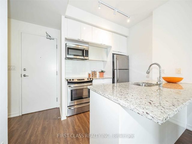 2307 - 62 Forest Manor Rd