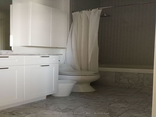 # 2801 - 35 Hayden St