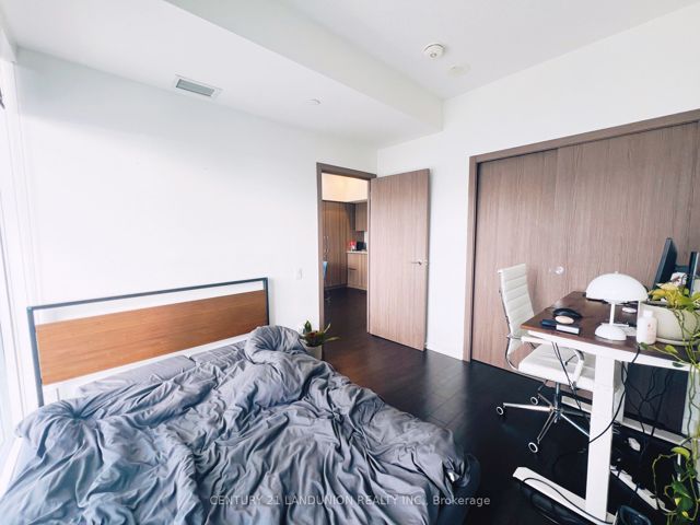 3503 - 17 Bathurst St
