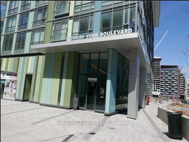 2112 - 170 Fort York Blvd