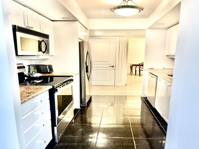 519 - 15 Northtown Way