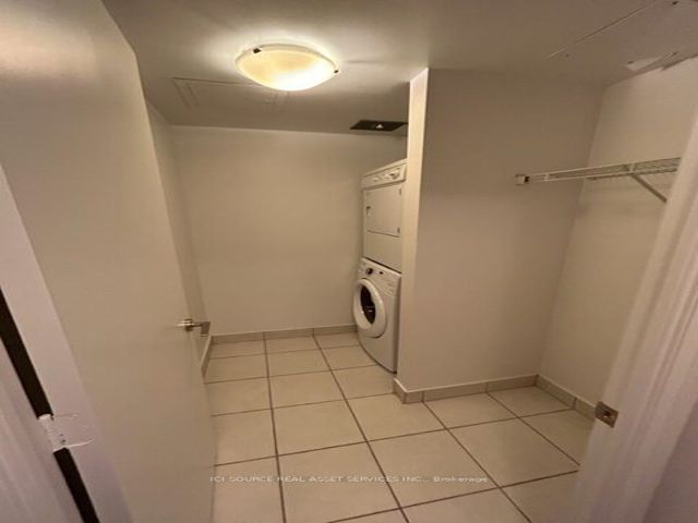 726 - 25 Cole St