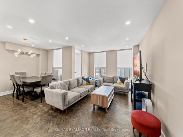 1501 - 130 Neptune Dr