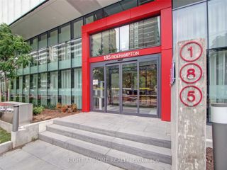 2802 - 185 Roehampton Ave