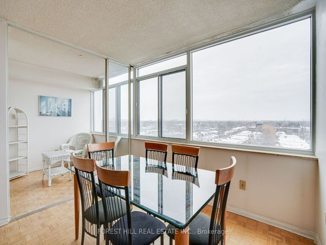 904 - 3000 Bathurst St