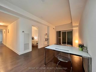 201 - 20 Bruyeres Mews